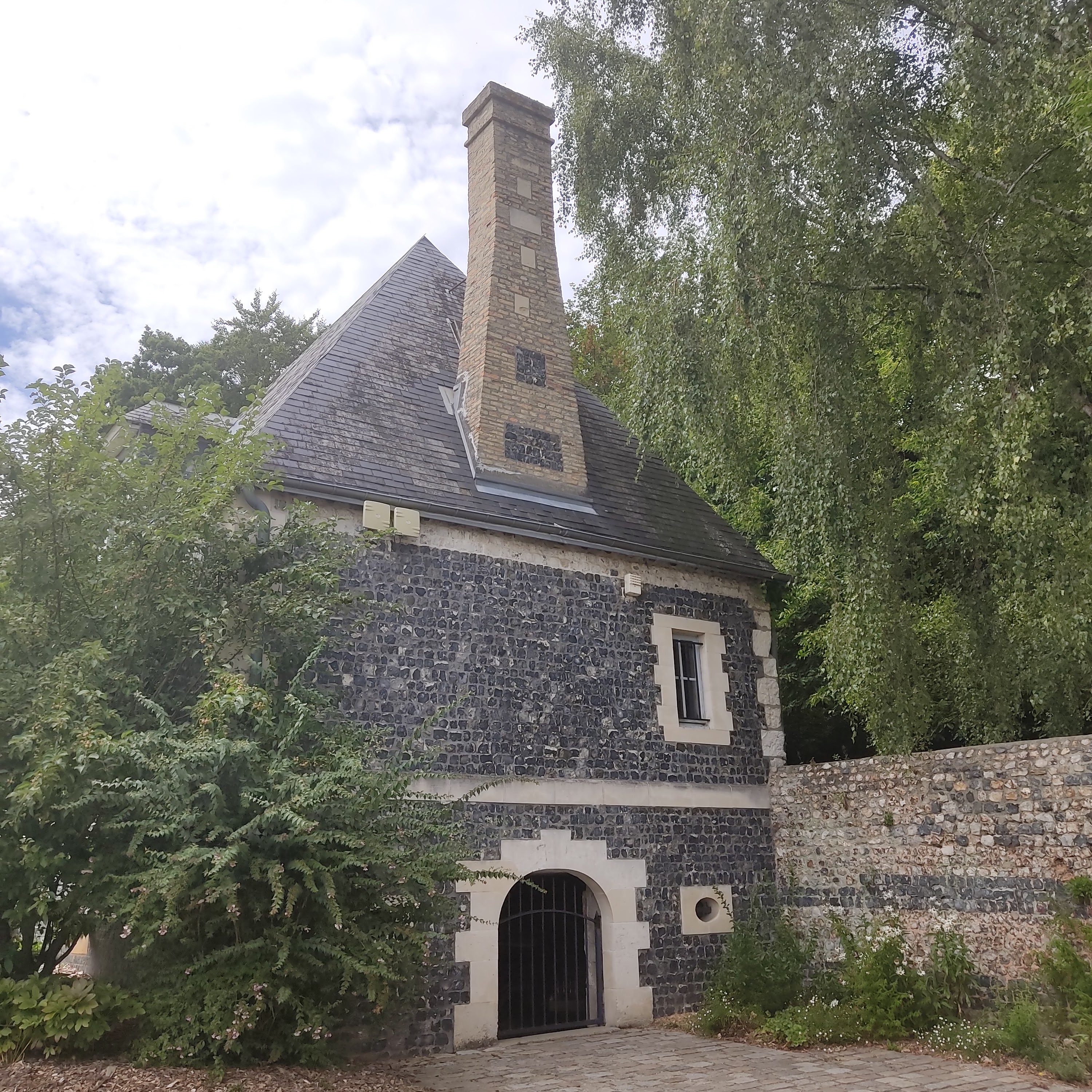 Photo n° 42 de l'avis de Café.a fait le 28/07/2022 à 17:38