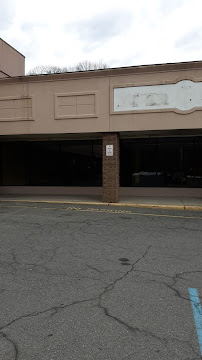 V N Nails & Spa - Photo 6 - Car repair in Newburgh, NY, Poughkeepsie