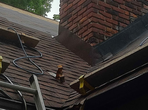 Committee Roofing & Remodeling in Madison, Ohio