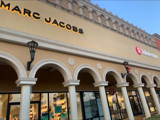 Sportswear Store «lululemon», reviews and photos, 3939 I-35 #1270, San Marcos, TX 78666, USA