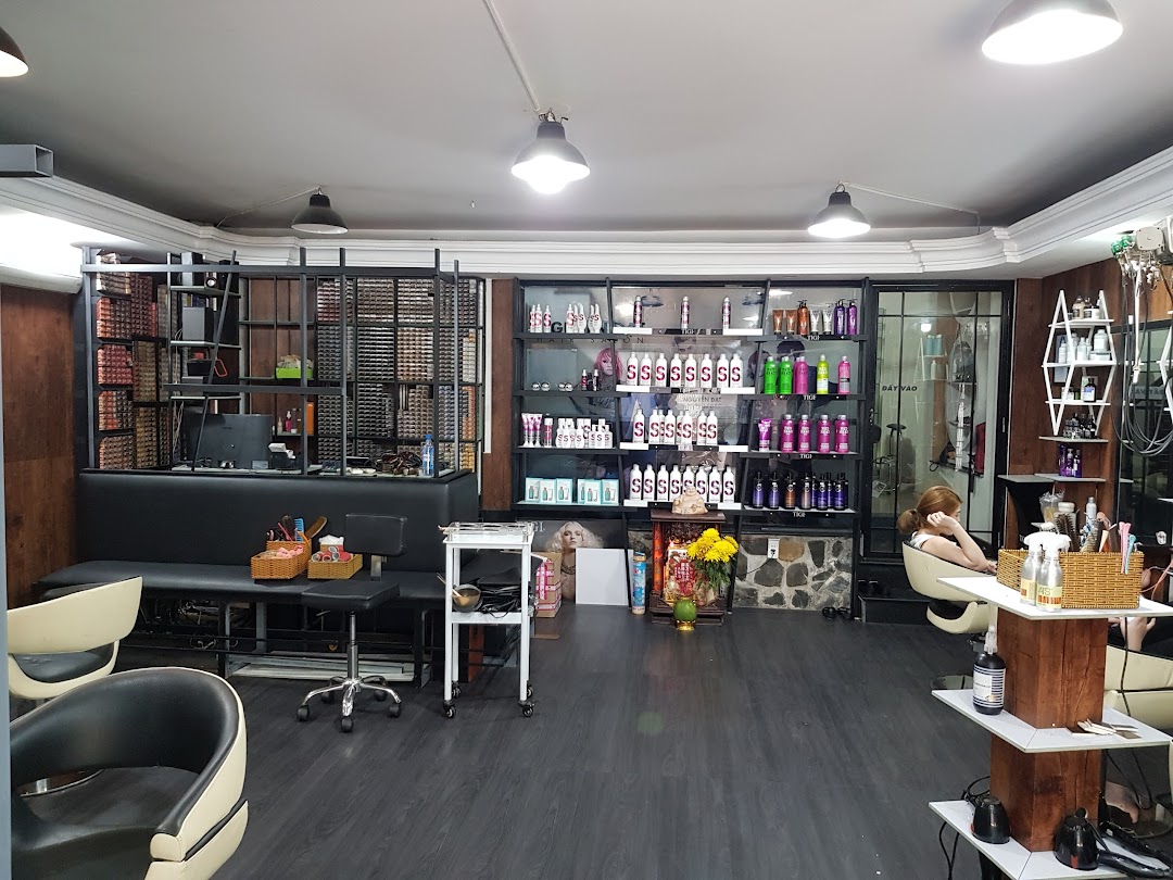 Nguyễn Đạt Hair Salon