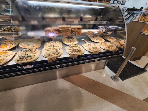 Grocery Store «Lowes Foods of Ocean Isle Beach», reviews and photos, 6278 Beach Dr SW #5, Ocean Isle Beach, NC 28469, USA