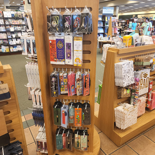 Book Store «Barnes & Noble», reviews and photos, 26751 Aliso Creek Rd, Aliso Viejo, CA 92656, USA