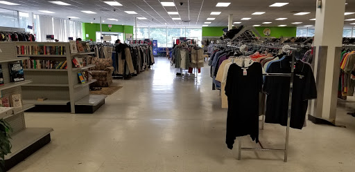 Charity «Goodwill Shawnee», reviews and photos