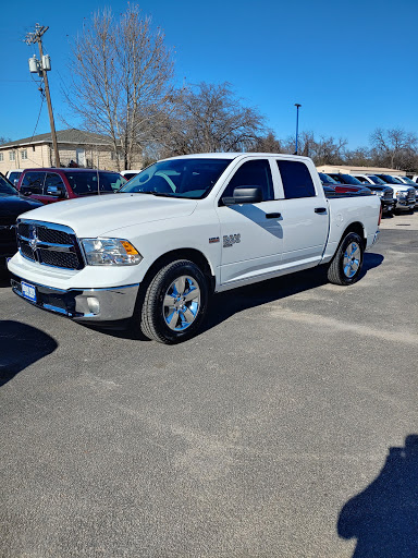 Dodge Dealer «Benny Boyd Lampasas Chrysler Dodge Jeep Ram», reviews and photos, 601 N Key Ave, Lampasas, TX 76550, USA