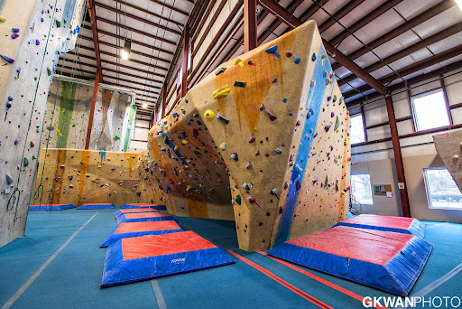 Rock Climbing Gym «Central Rock Gym», reviews and photos, 74 Acton St, Watertown, MA 02472, USA