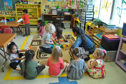 Sunflower Montessori Preschool & Day Care - Van Nuys