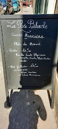 Photo n°1 de La Rose Blanche chez tarik à Versailles ()