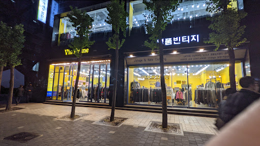 Stores to buy jeans Seoul