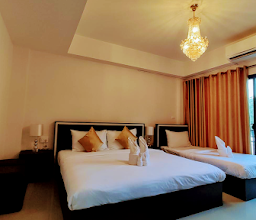 Bann Tawan Hostel & Spa photo