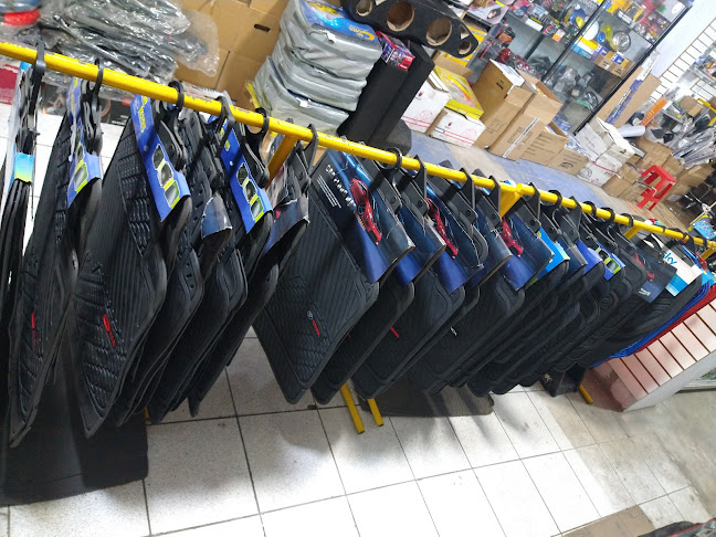 Av. Los Alisos 378, Independencia 15311