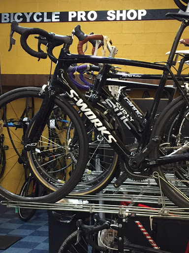 Bicycle Store «Bicycle Pro Shop», reviews and photos, 3240 Duke St, Alexandria, VA 22313, USA