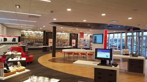Cell Phone Store «Verizon», reviews and photos, 245 Radio Dr b, Woodbury, MN 55125, USA