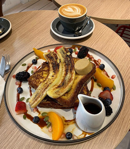 Comentarii opinii despre Dutch Colony Coffee Co.