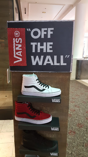 Shoe Store «Vans», reviews and photos, 2855 Stevens Creek Blvd b401, Santa Clara, CA 95050, USA