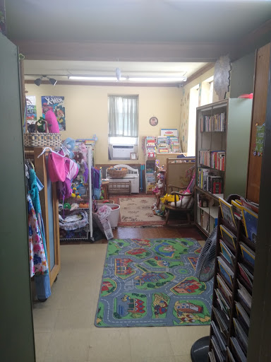 Thrift Store «TOCO Shop», reviews and photos, 825 W Main St, Belleville, IL 62220, USA