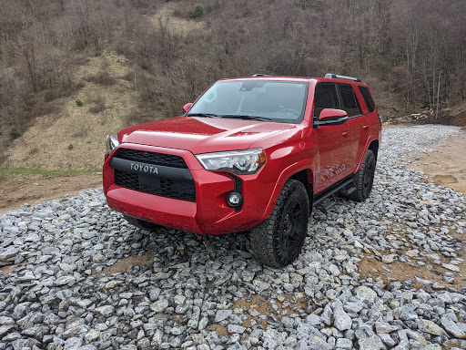 Toyota Dealer «Fred Anderson Toyota of Asheville», reviews and photos, 777 Brevard Rd, Asheville, NC 28806, USA