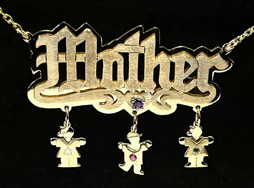 Jewelry Repair Service «Snug Harbor Jewelry Inc», reviews and photos, 395 Merrick Rd, Amityville, NY 11701, USA