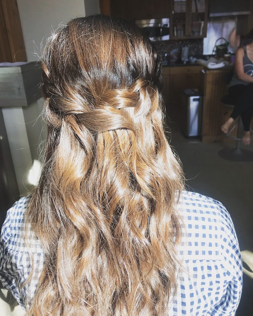 New Moon Salon 81224