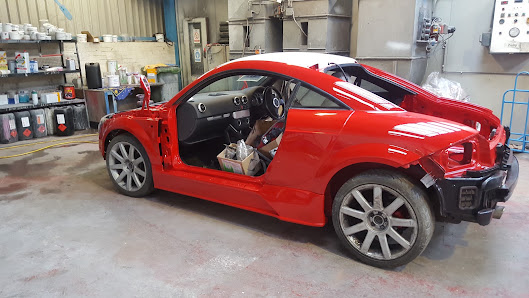Vehicle Repair Centre Unit P, Vehicle Repair Centre, Felling Business Centre, Green Ln, Gateshead NE10 0QH, United Kingdom