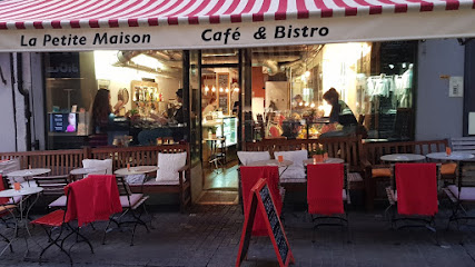 La Petite Maison Cafe & Bistro