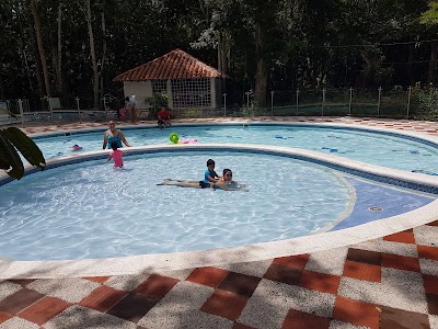 Photos of Gallineral entrada Park