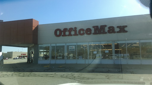 Office Supply Store «OfficeMax», reviews and photos, 6520 Centers Dr, Holland, OH 43528, USA