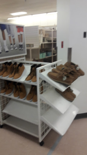 Home Goods Store «Tuesday Morning», reviews and photos, 1500 W Court St, Seguin, TX 78155, USA