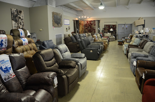 Furniture Store «Walls Furniture & Mattress», reviews and photos, 3611 N Nebo Rd, Muncie, IN 47304, USA