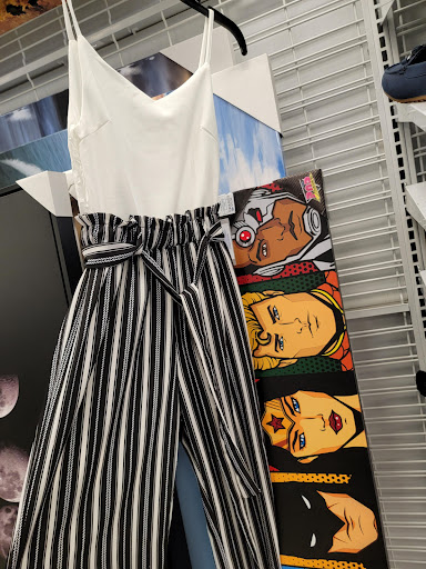 Clothing Store «Ross Dress for Less», reviews and photos, 3300 S Glenstone Ave, Springfield, MO 65804, USA