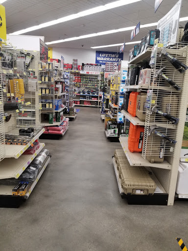 Hardware Store «Harbor Freight Tools», reviews and photos, 270 Peninsula Blvd, Hempstead, NY 11550, USA