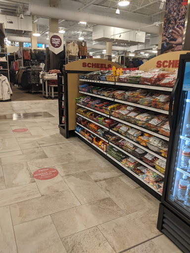 Shopping Mall «Eden Prairie Center», reviews and photos, 8251 Flying Cloud Dr, Eden Prairie, MN 55344, USA