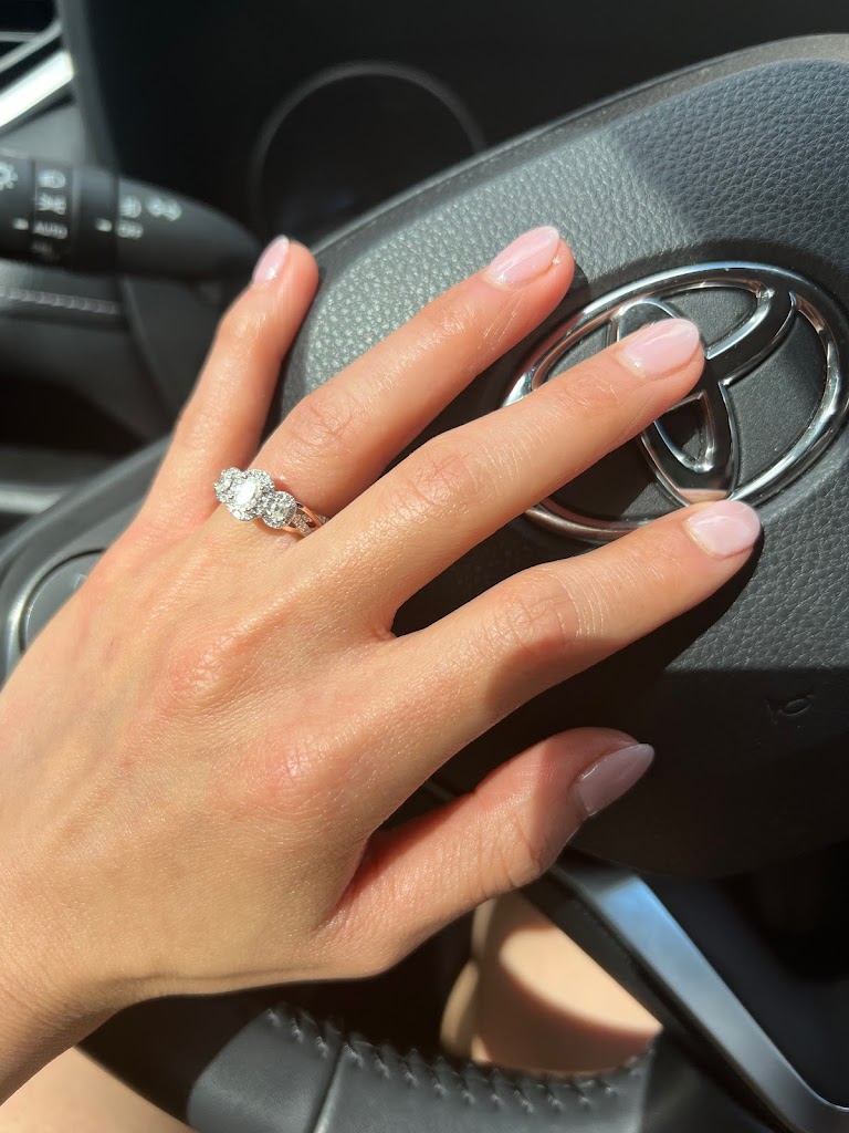 Montrose Nails 77006