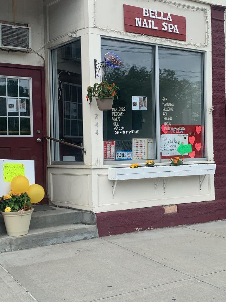 Bella’s nails spa Winsted, CT 06098 Services and Reviews