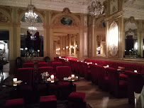 Atmosphère du Restaurant français Le Napoléon à Nîmes - n°17