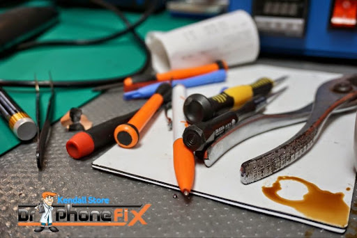 Electronics Repair Shop «DrPhoneFix Kendall», reviews and photos, 8813 SW 107th Ave, Miami, FL 33176, USA