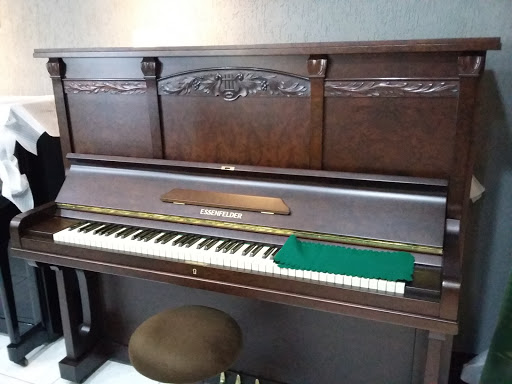 S.O.S Pianos