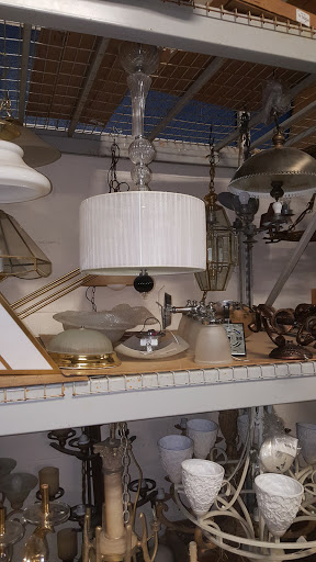 Building Materials Store «Habitat for Humanity ReStore Lake County», reviews and photos