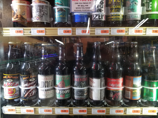 Gourmet Grocery Store «Surf Market», reviews and photos, 39250 CA-1, Gualala, CA 95445, USA