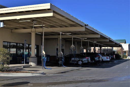 Surf Thru Express Car Wash en Chico