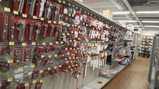 Hardware Store «R Q Mills Hardware», reviews and photos, 4910 SW Hwy 101, Lincoln City, OR 97367, USA