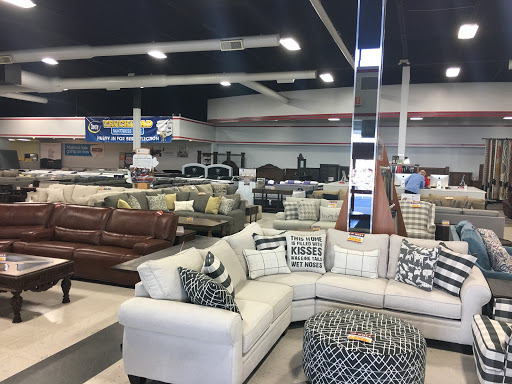 Furniture Store «Louisville Overstock Furniture Warehouse», reviews and photos, 1050 E Lewis and Clark Pkwy, Clarksville, IN 47129, USA