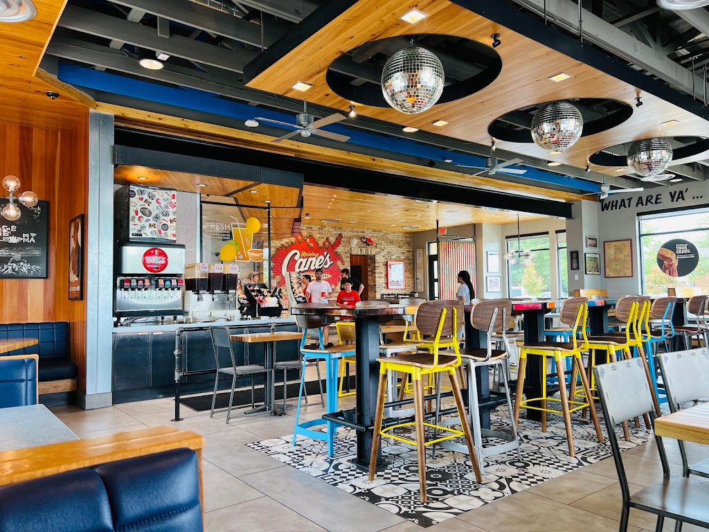 Raising Cane's Chicken Fingers 42104