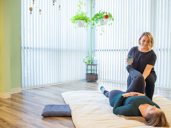 Lori Fecteau, Licensed Massage Therapist & Health Educator