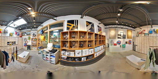 Electronics Store «Dijital Fix», reviews and photos, 820 Valencia St, San Francisco, CA 94110, USA