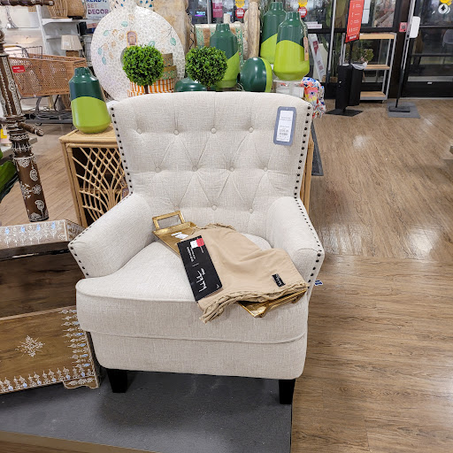 Department Store «Marshalls & HomeGoods», reviews and photos, 311 Costco Way, St Peters, MO 63376, USA