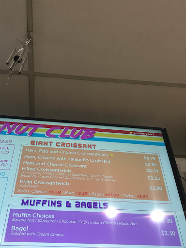 Donut Shop «Donut Club», reviews and photos, 861 W Arrow Hwy, San Dimas, CA 91773, USA