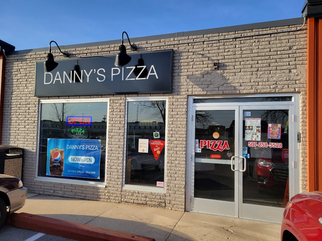 Dannys Pizza 55901