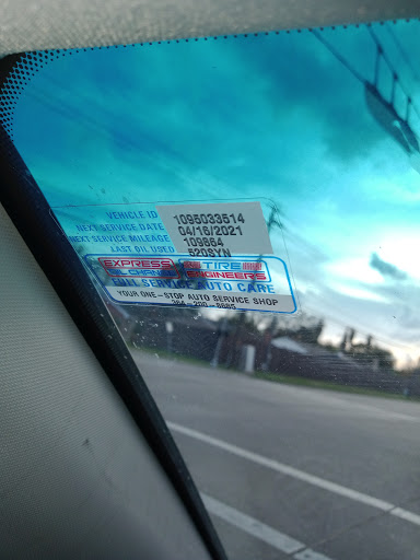 Car Detailing Service «Royal Car Wash & Detail Center», reviews and photos, 5900 South Gessner, Houston, TX 77036, USA