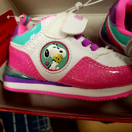 Shoe Store «Shoe Show Mega Store», reviews and photos, 1020 Summit Ave